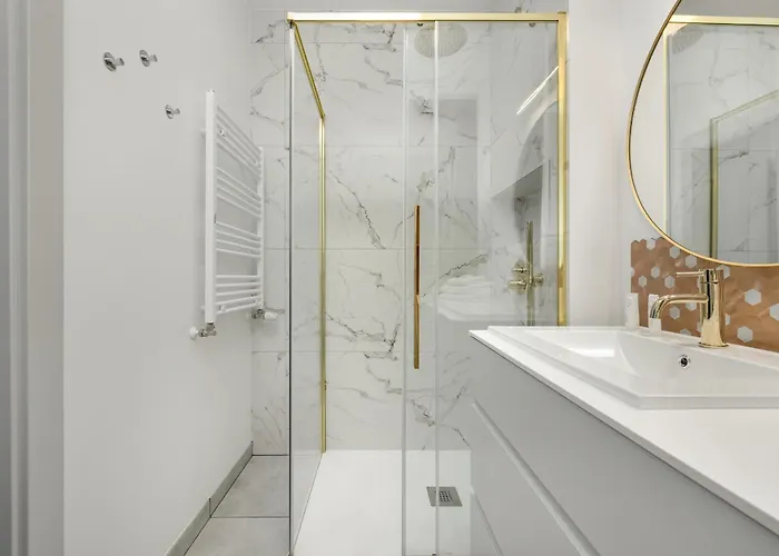 Michalczyka Stylish With Parking In The Center Of By Renters Breslavia